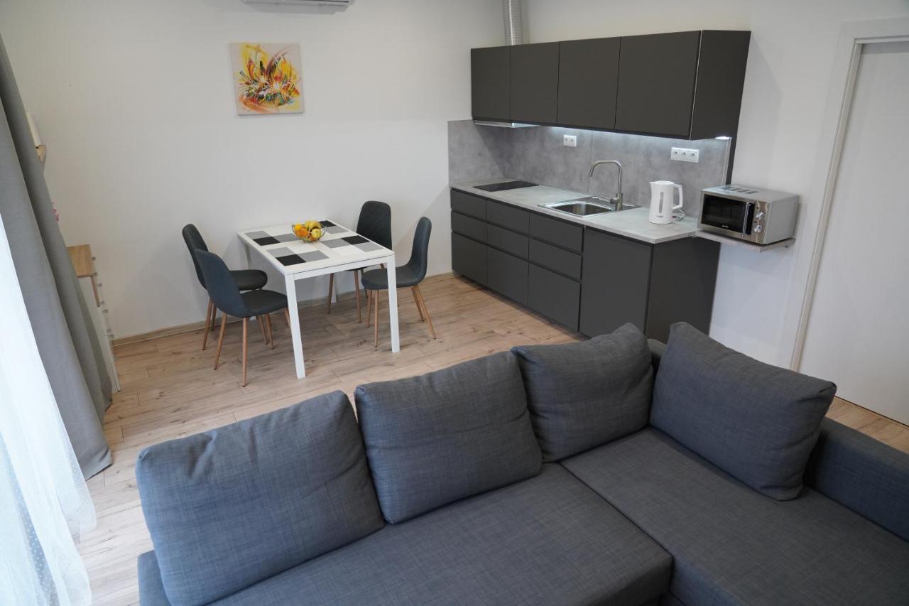 Apartman Zuzana Nesvady المظهر الخارجي الصورة