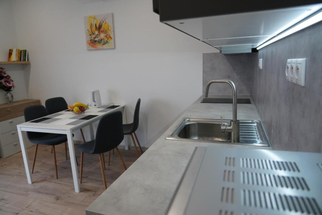 Apartman Zuzana Nesvady المظهر الخارجي الصورة